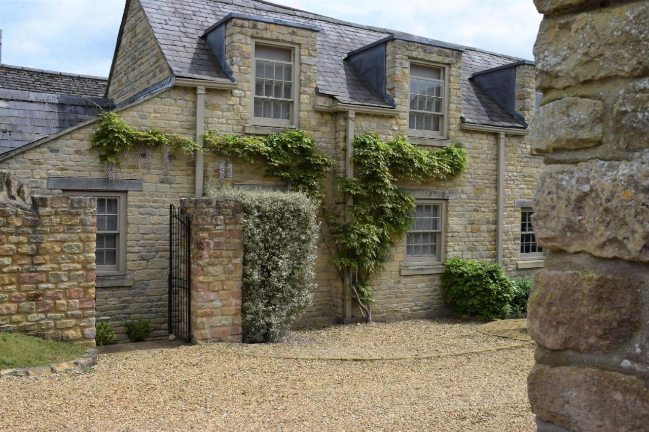 Oundle Bespoke Apartments Exterior foto